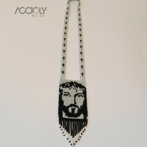 Colar Jesus de Miçangas Tchecas – Modelo 1