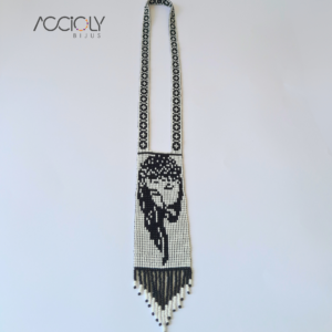Colar Jesus de Miçangas Tchecas – Modelo 2