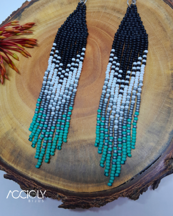 Brinco de Miçangas Tchecas Boho Chic