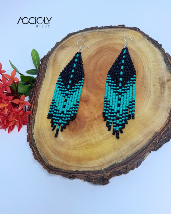 Brinco Boho de Miçangas Tchecas Preto