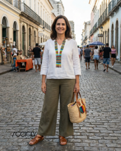 Colar artesanal feminino